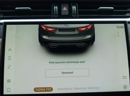 Jaguar - F-Pace