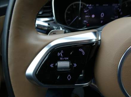 Jaguar - F-Pace