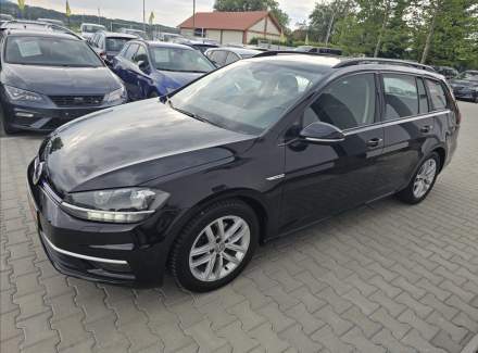 Volkswagen - Golf
