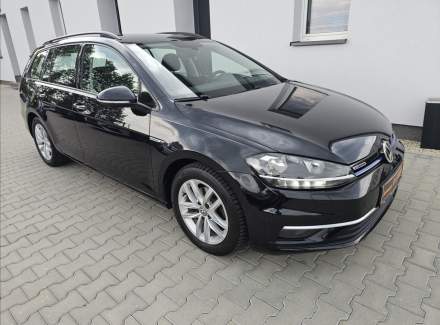 Volkswagen - Golf