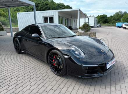 Porsche - 911