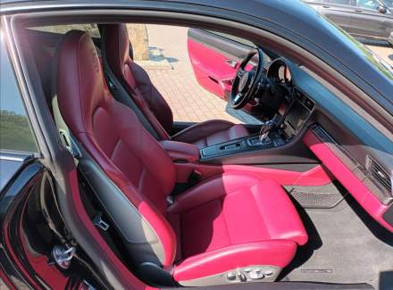 Porsche - 911