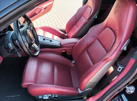 Porsche - 911