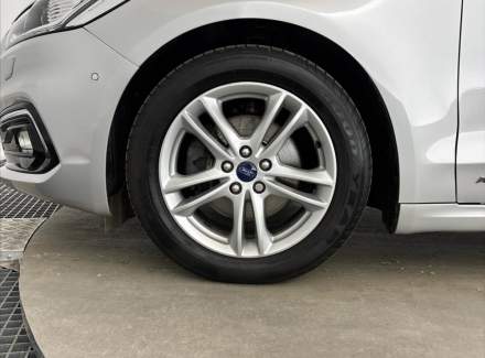 Ford - Mondeo