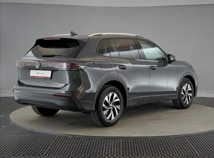 Volkswagen - Tiguan