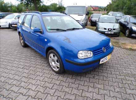 Volkswagen - Golf