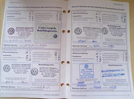 Volkswagen - Golf