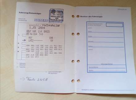 Volkswagen - Golf