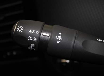 DS Automobiles - DS4
