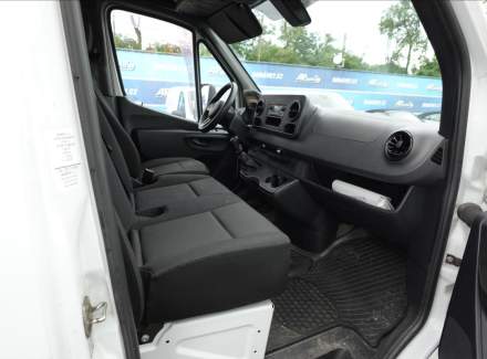 Mercedes-Benz - Sprinter