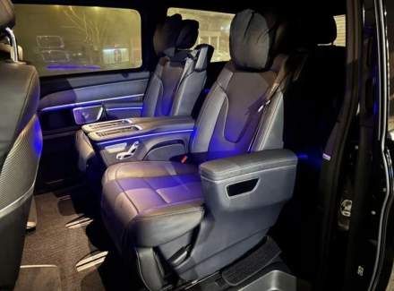 Mercedes-Benz - V-class