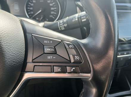 Nissan - Qashqai