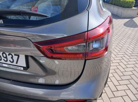 Nissan - Qashqai
