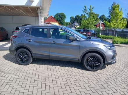 Nissan - Qashqai