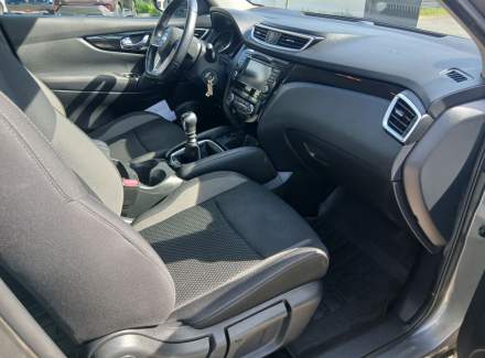 Nissan - Qashqai