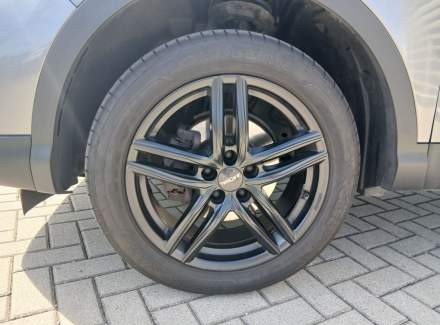 Nissan - Qashqai