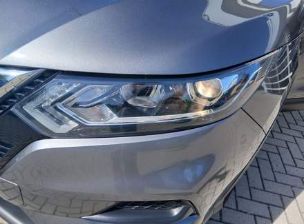 Nissan - Qashqai