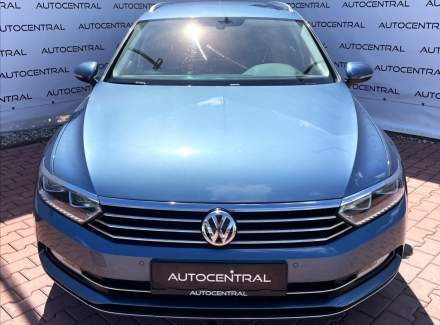 Volkswagen - Passat