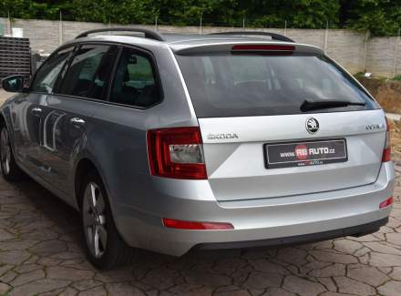 Škoda - Octavia