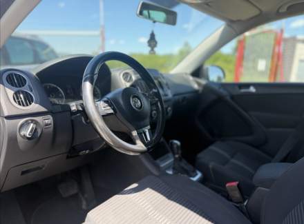 Volkswagen - Tiguan
