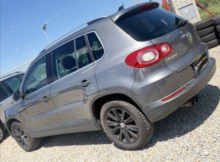 Volkswagen - Tiguan