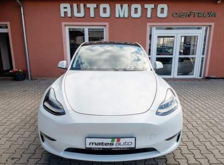 Tesla - Model Y