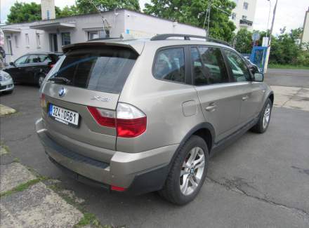 BMW - X3