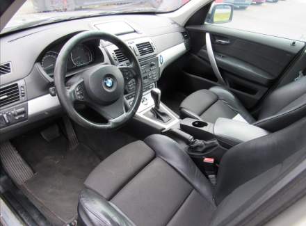 BMW - X3