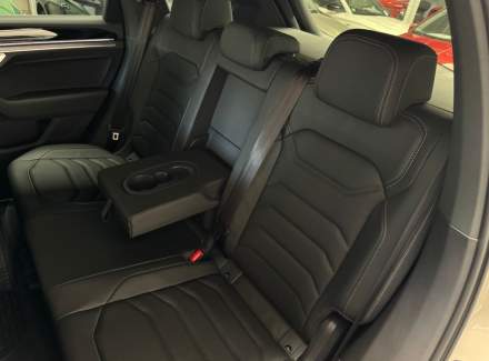 Volkswagen - Touareg