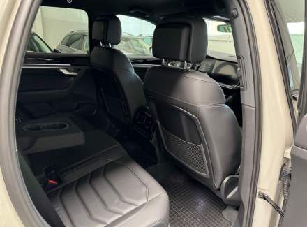 Volkswagen - Touareg