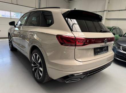 Volkswagen - Touareg