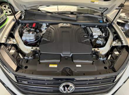 Volkswagen - Touareg