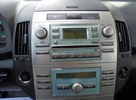 Toyota - Corolla Verso