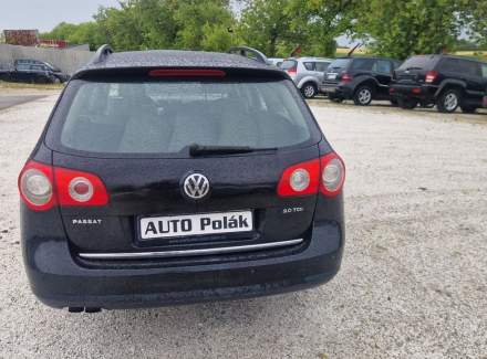 Volkswagen - Passat