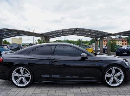 Audi - RS 5