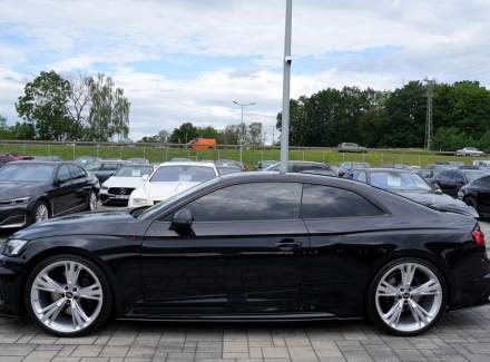 Audi - RS 5