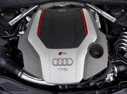 Audi - RS 5