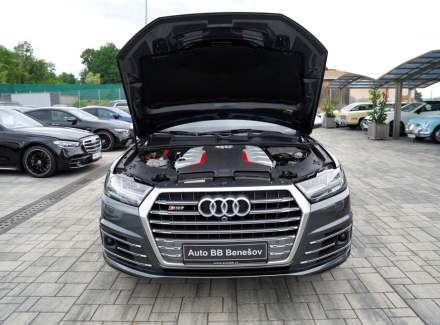 Audi - SQ7