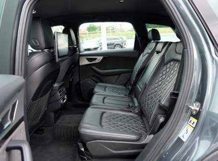 Audi - SQ7