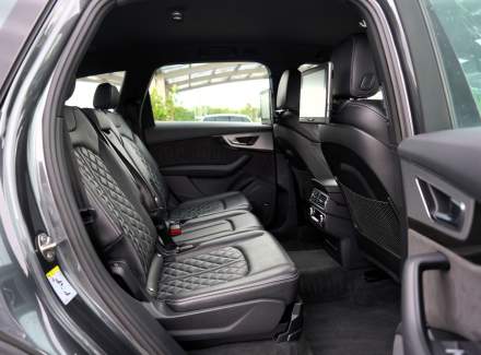 Audi - SQ7