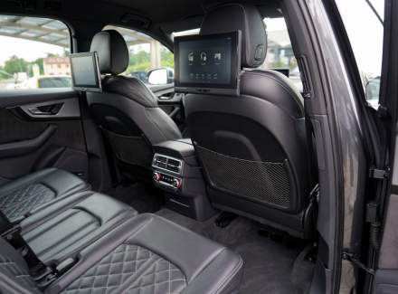 Audi - SQ7