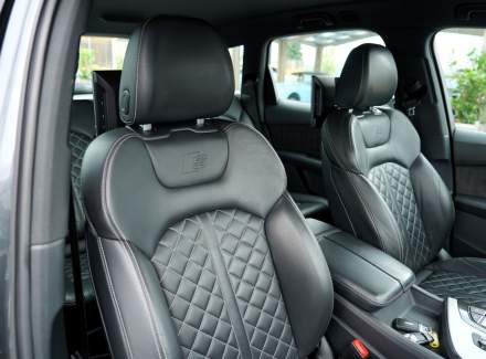 Audi - SQ7
