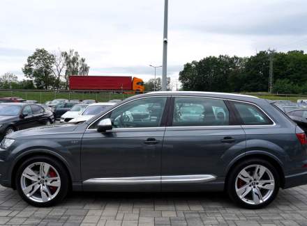 Audi - SQ7