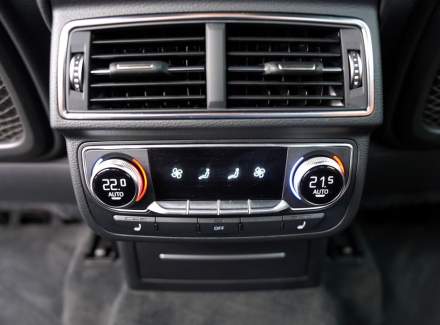 Audi - SQ7