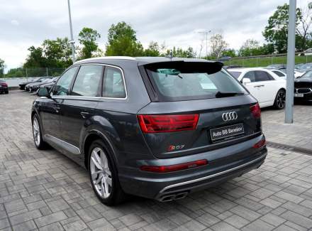 Audi - SQ7