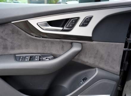 Audi - SQ7