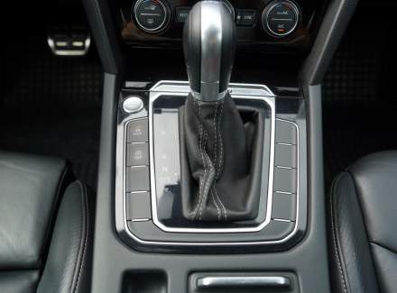 Volkswagen - Arteon