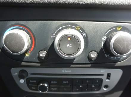Renault - Megane
