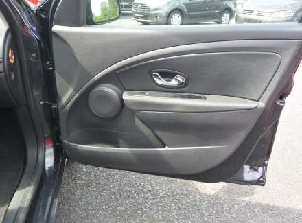 Renault - Megane