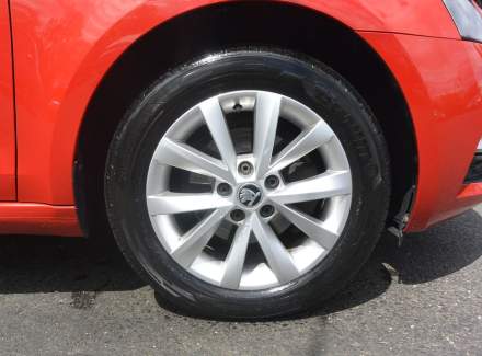 Škoda - Octavia